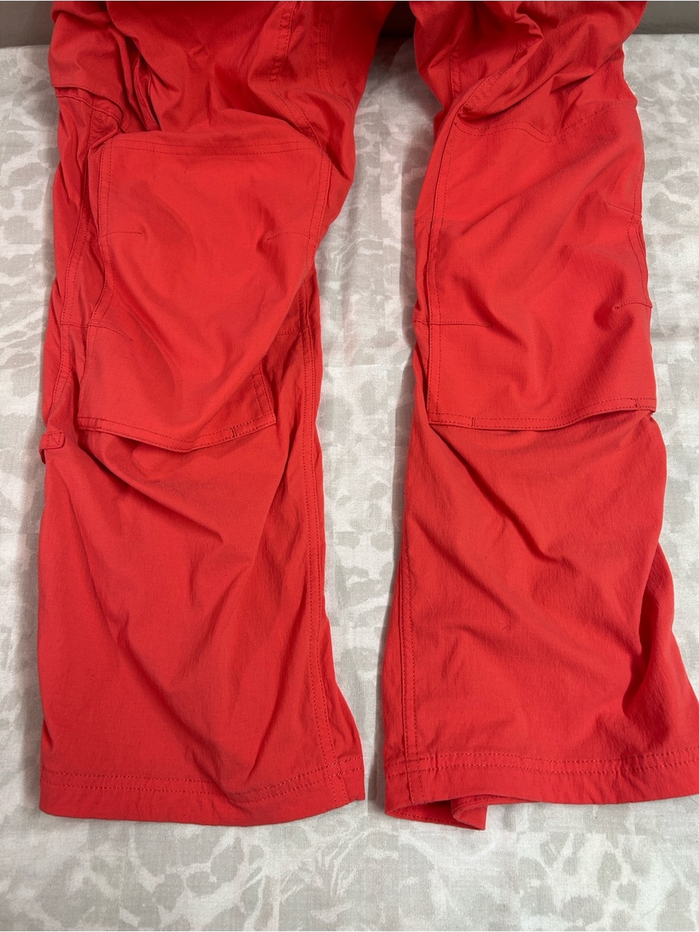 Duluth Trading Coral Overalls size L/ 31 - Picture 4 of 12